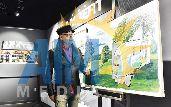SND050725AirstreamPainter
